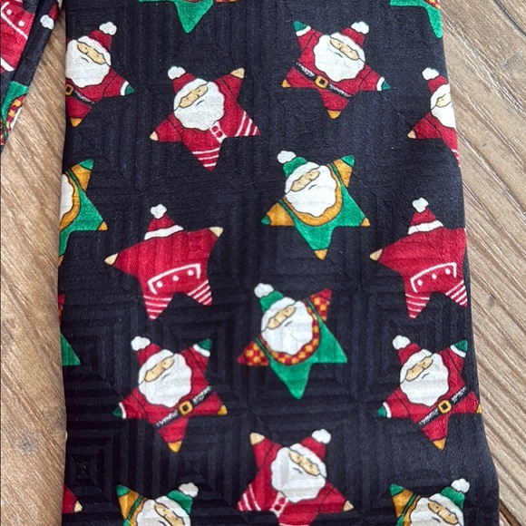 Festive Black Tie with Santa Claus Pattern - Picture 3 of 3